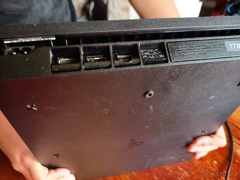 PlayStation 4 1tb - 2