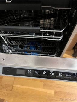 Vestavná myčka Electrolux - 2