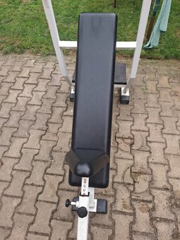 Posilovací šikmá lavička - 2