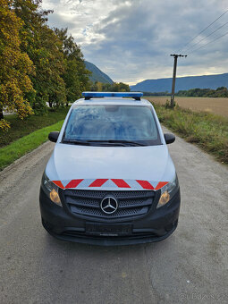 Predám Mercedes-Benz Vito 111 CDI Sanitné - 2