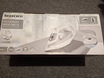 Napařovací žehlička v záruce žehlení prádla bez kabelu - 2