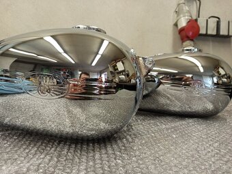 Nádrže Jawa - chrom - 2