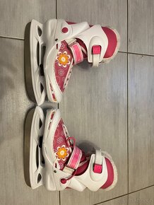 Dívčí rostoucí brusle 34-37 - 2