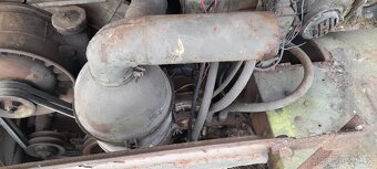 praga s5t kabina skl. korba naraznik kaslik pneu 9x20 - 2