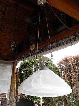 SKLENĚNÝ LUSTR - 2