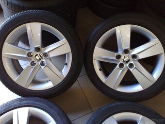 alu kola skoda 5x100 r16 original škoda 215/45/16 - 2
