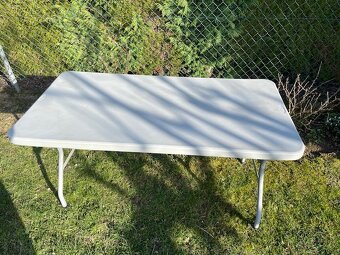 Plastový stůl obdélník - 2