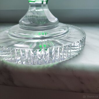 velký zelený nástolec ceasar crystal - 2