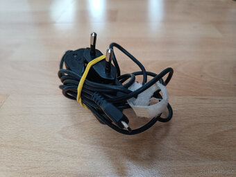 ruzne kabely: micro USB - USB-A, jack, nabijacka, jine - 2