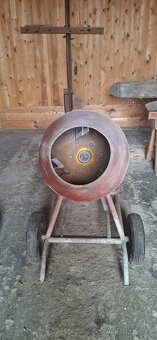 Stavební míchačka - 2