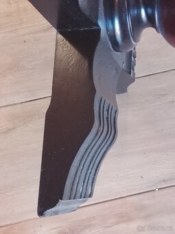 Konferenční stolek masív - 2