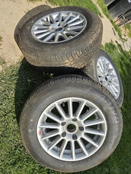 Celoročáky 205/65 R15 - 2