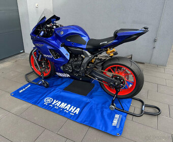 2024 Yamaha R7 gytr - ZÁVODNÍ OKRUHOVÁ - 2