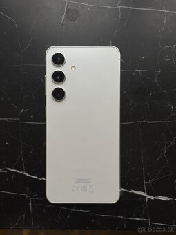 Samsung S24 (256gb) - 2