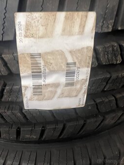 Mercedes Sprinter W906 W907 4x4 - 2