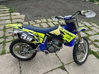 Yamaha YZ250F - 2