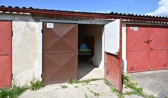 Prodej/pronájem garáže Cheb Háje.Po celkové rekonstrukci - 2