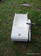 BMW rekvizita, dekorace,postel, - 2