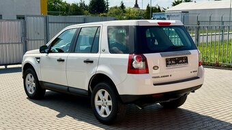 Land Rover Freelander 2 //2.2 S TD4e//118kW//1MAJ//SERVIS// - 2
