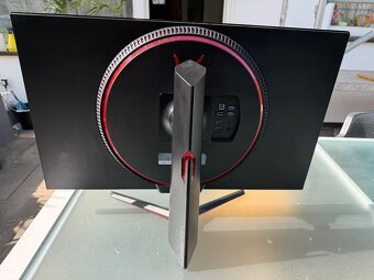 LG UltraGear 27GP850-B – 27" QHD herní monitor (165 Hz, Nan - 2