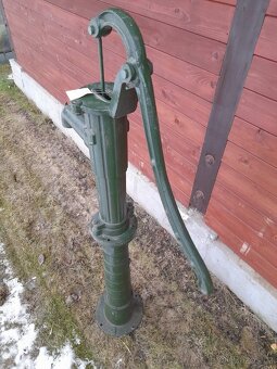 Ruční pumpa - 2
