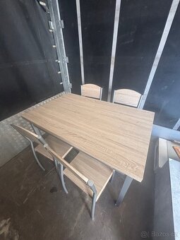Kuchyňský stůl a 4 židle - 2