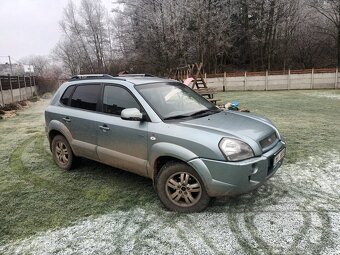 Hyundai tucson - 2