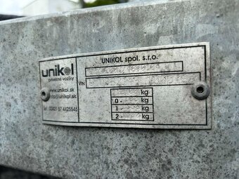 Vlek na auta - 2