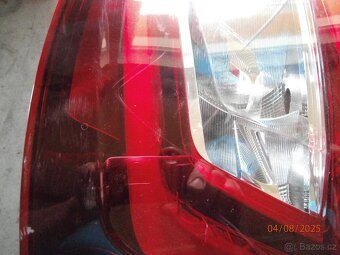 ZADNI LAMPA FABIA 3 6V9945712 - 2