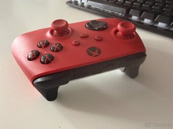 Xbox Wireless Controller Pulse Red - 2