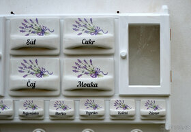 Police s kořenky do kuchyně - motiv levandule - 2