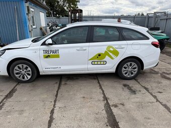 Hyundai I30 1.5i start plus pojizdne 2022 - 2