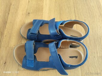 Chlapecké kožené sandály Baťa vel. 34 - 2