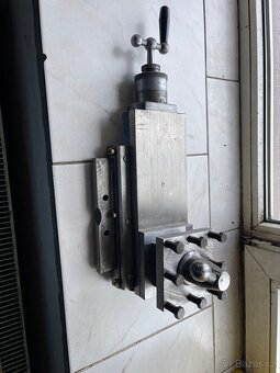 Soustruh Tos s 28 - 2