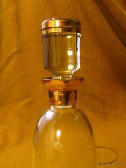 Starožitná zlacená Karafa + 6 skleniček, panáku - 2