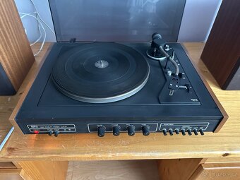 Gramofon TESLA NZC 431 - 2