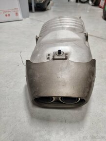 Cbr 600rr 2008 koncovka výfuku. 1500 Kč. - 2