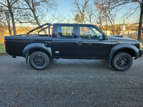 Nissan NP300 Pickup ,rok 2012 ,naj. 160000km - 2