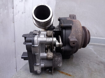 Origin. turbo Evoque 2.2d 140kw najeto 115.000km A2084388800 - 2