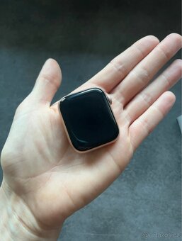 Apple Watch SE 44mm - 2