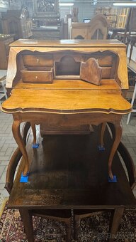 Starožitný sekretář/psací stůl - 2