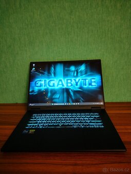 Gigabyte A16 i7 RTX4050 16GB 512GB - 2