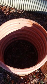 Zbytky korugované roury - 2