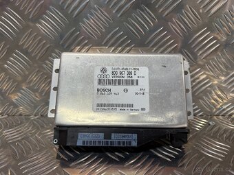 ŘÍDICÍ JEDNOTKA ESP 8D0907389D - 2