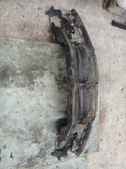 Přední čelo BMW e60/61 - 2