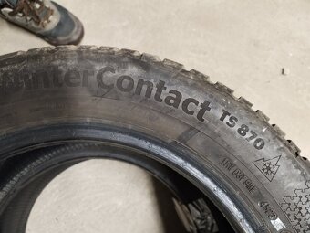 Zimní pneu 205/55R16 continental - 2
