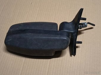 Zrcátko - Alfa Romeo 33 - 2