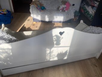 Krásná dětská postel - 2