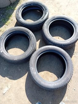 Pneu 215/55 R17 letni - 2