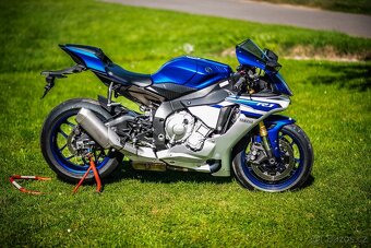 Yamaha Yzf R1 - 2